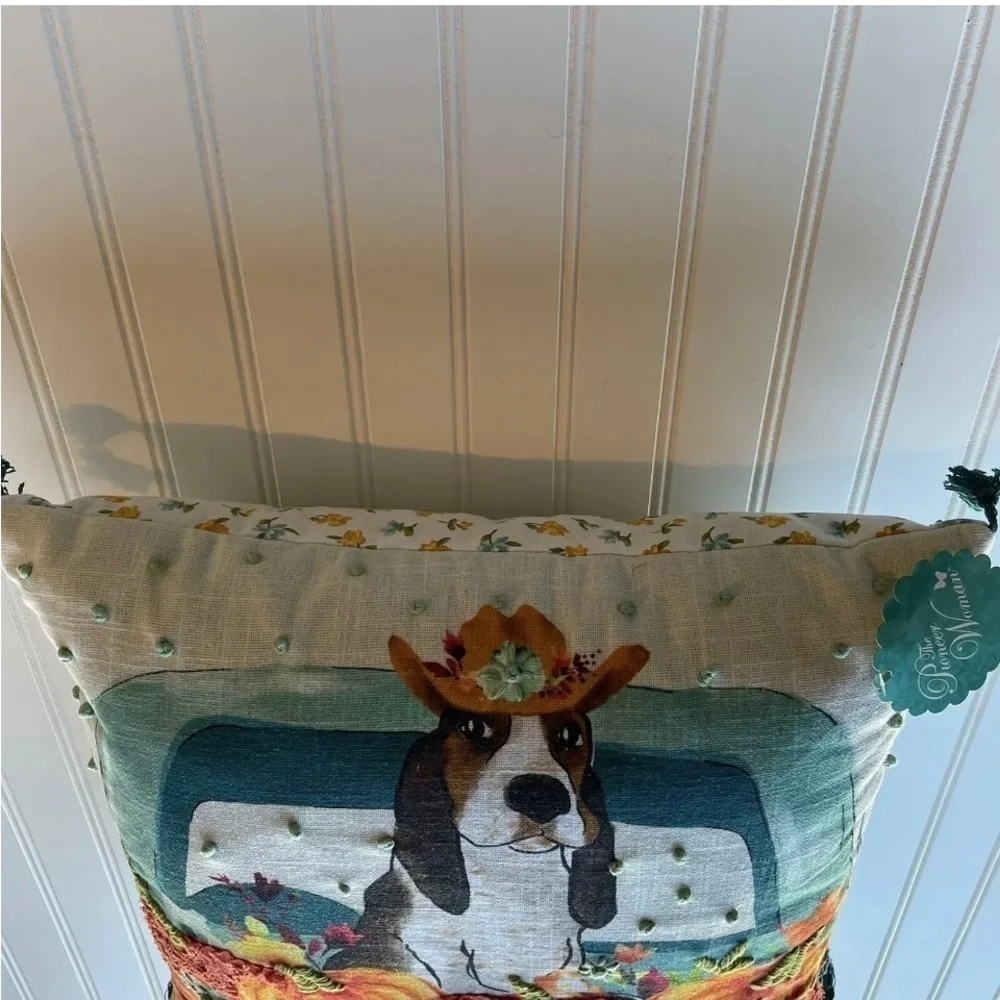 Pioneer Woman Pillow Harvest Pumpkin Charlie Hound Dog NWT Fall Autumn decor